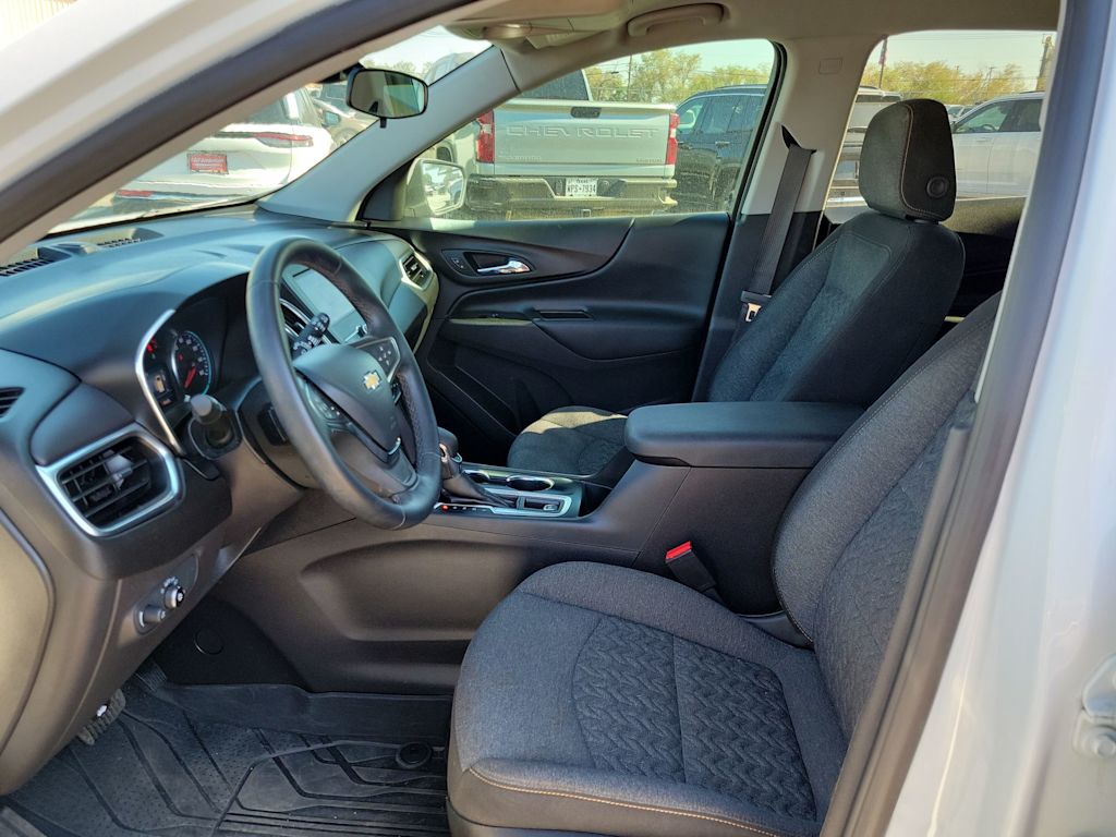 Thumbnail: 2024 Chevrolet Equinox - 10