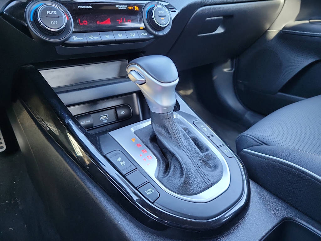 Thumbnail: 2023 Kia Forte - 14