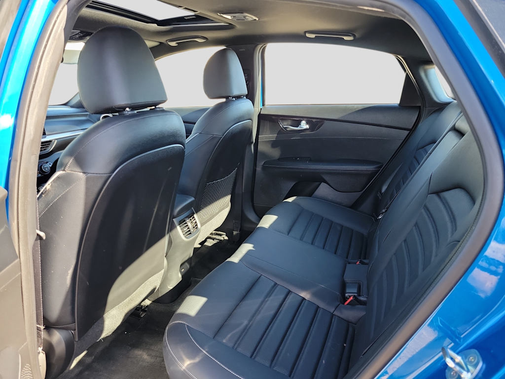 Thumbnail: 2023 Kia Forte - 11