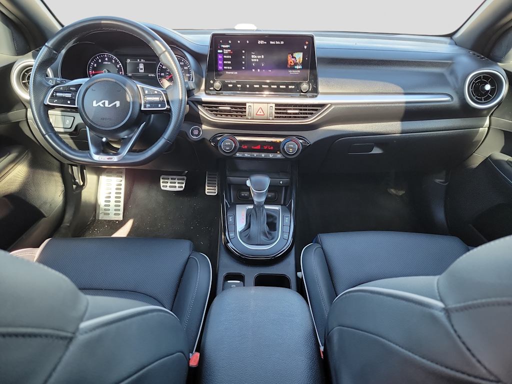 Thumbnail: 2023 Kia Forte - 8