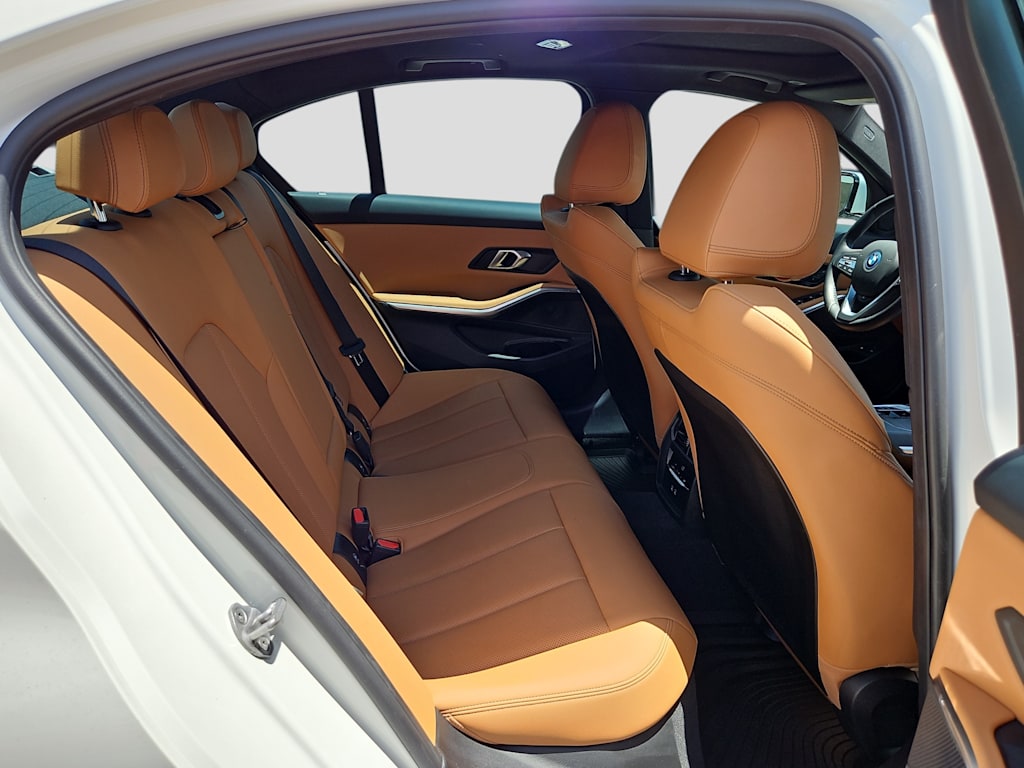 Thumbnail: 2024 BMW 3 Series - 14