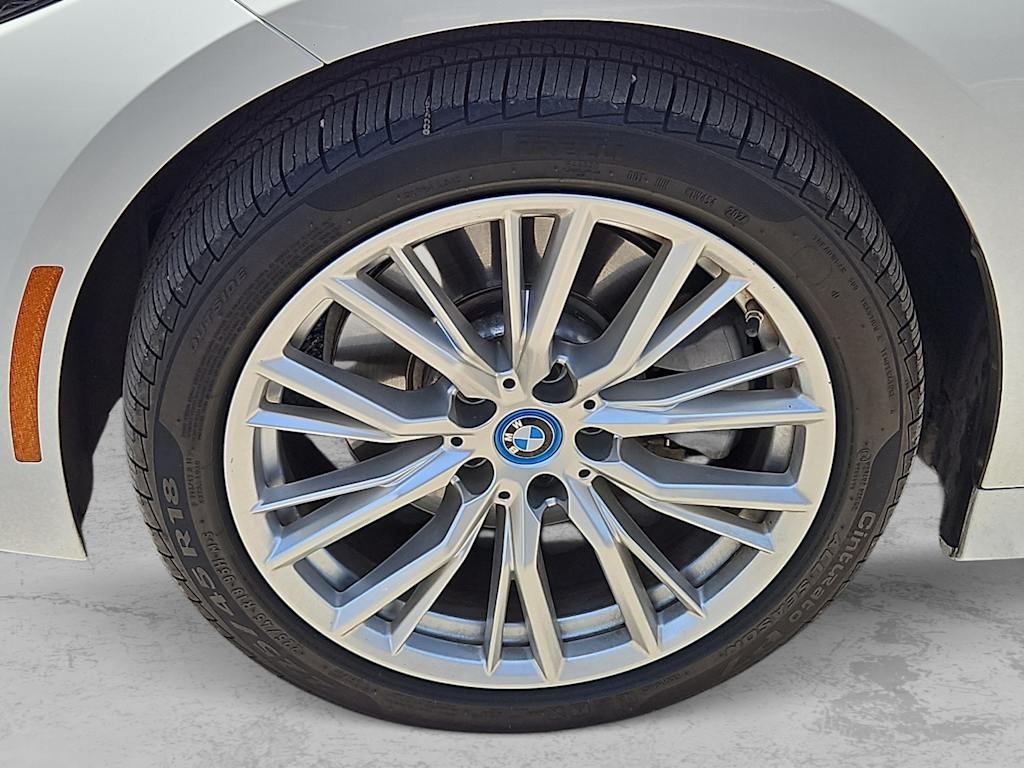 Thumbnail: 2024 BMW 3 Series - 5