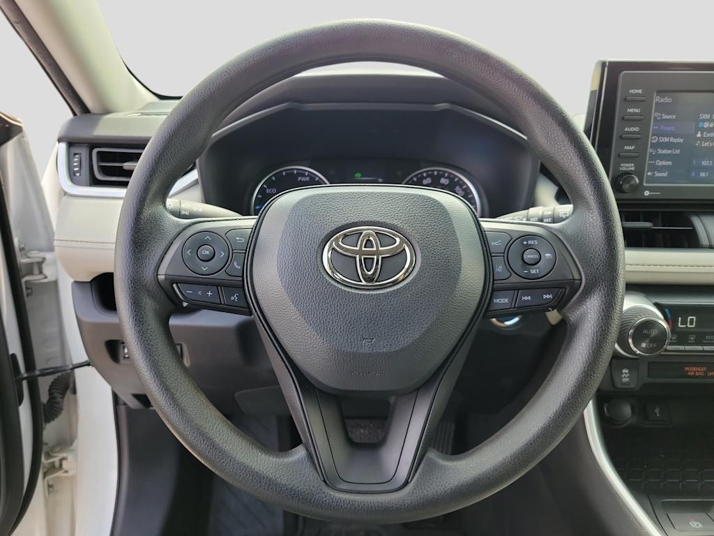 Thumbnail: 2022 Toyota RAV4 - 13