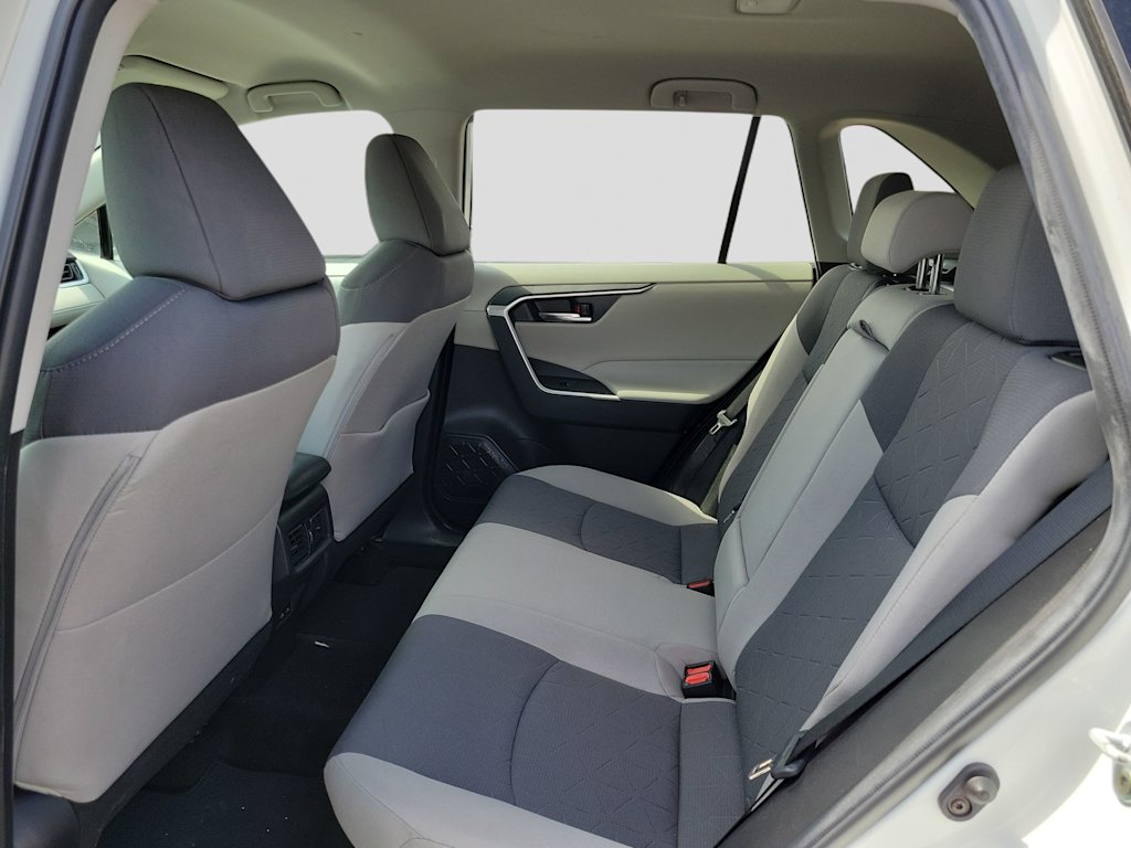 Thumbnail: 2022 Toyota RAV4 - 12