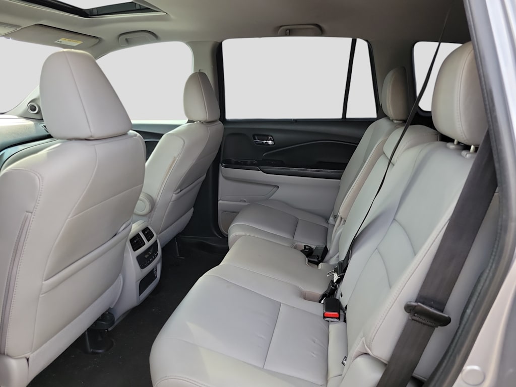 Thumbnail: 2022 Honda Pilot - 12