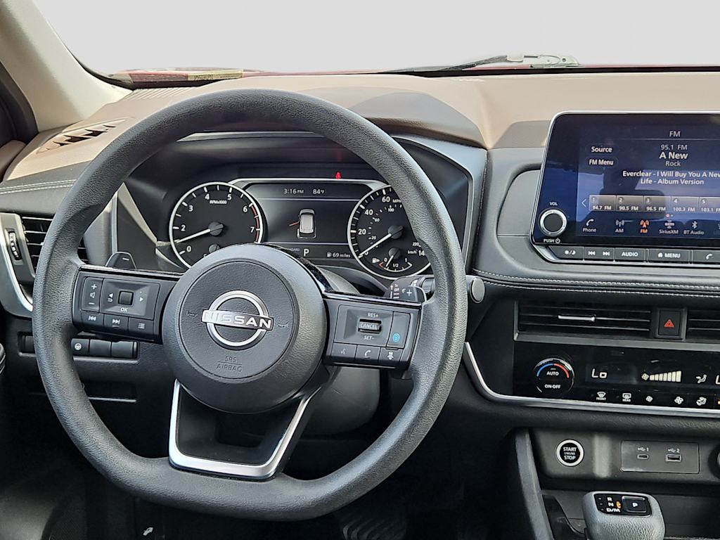Thumbnail: 2023 Nissan Rogue - 9