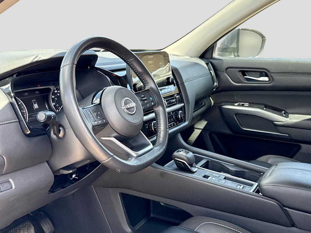 Thumbnail: 2025 Nissan Pathfinder - 2