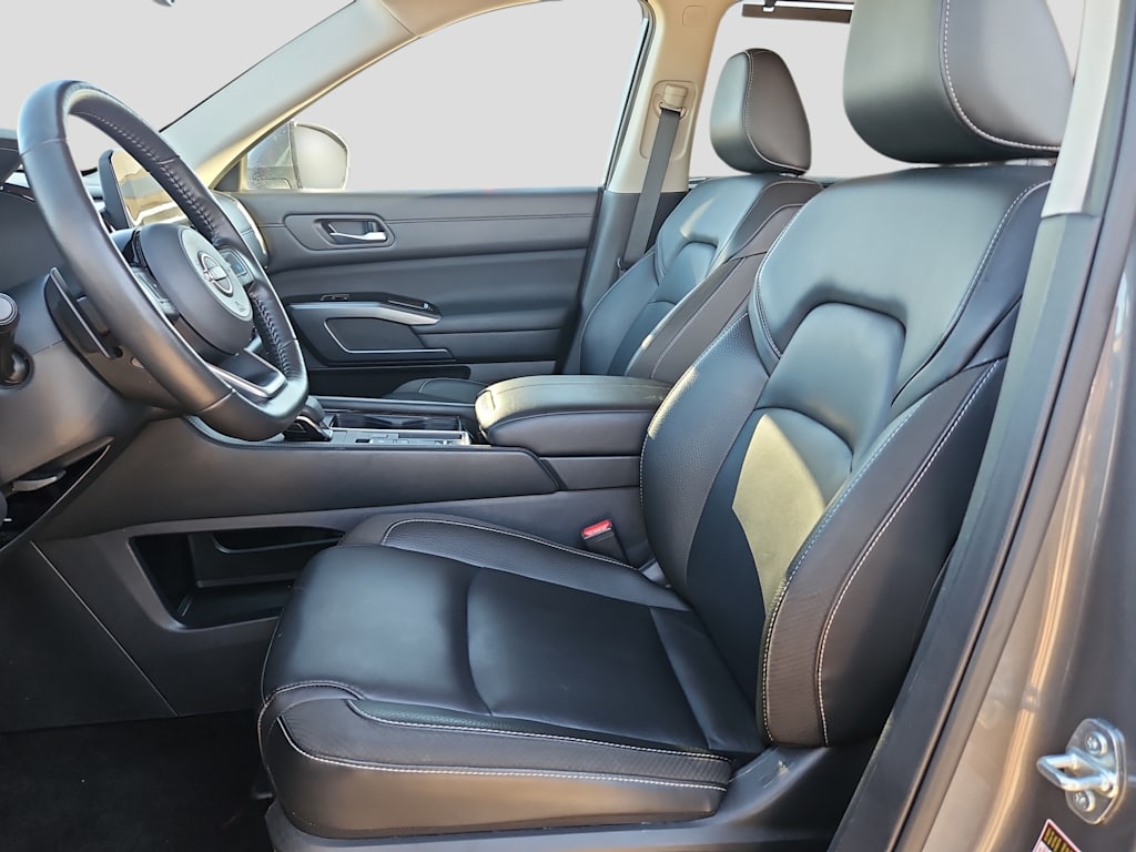 Thumbnail: 2025 Nissan Pathfinder - 9