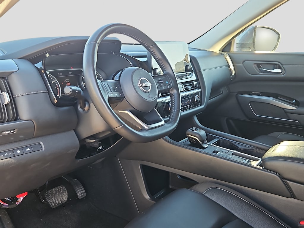 Thumbnail: 2025 Nissan Pathfinder - 2