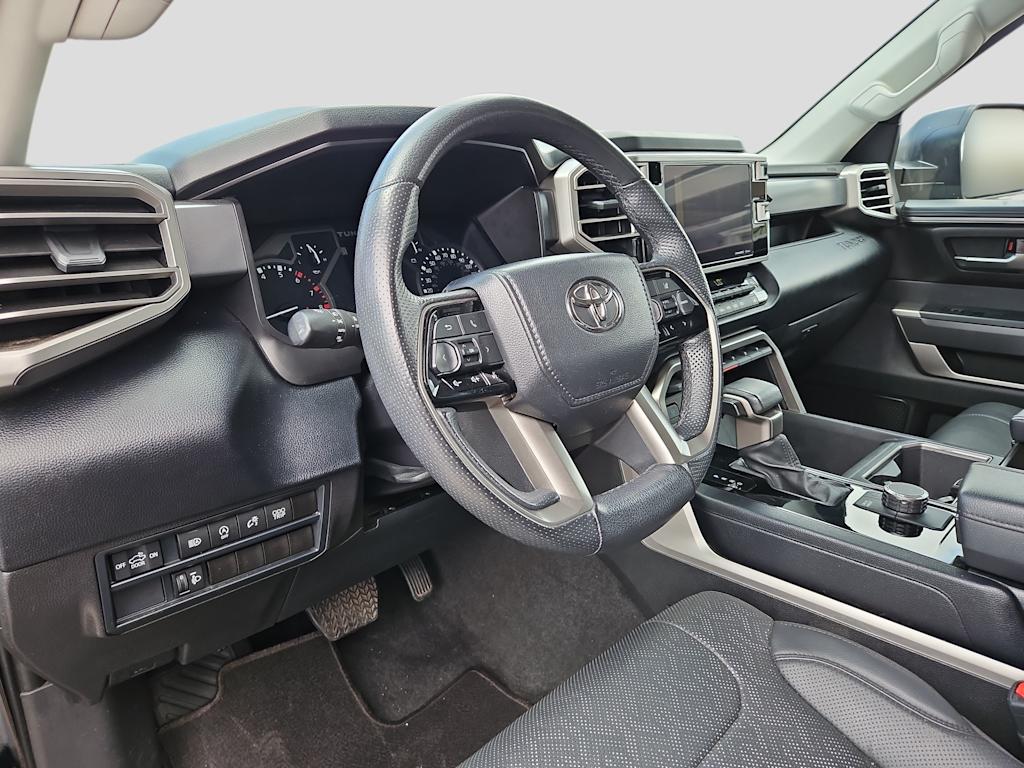 Thumbnail: 2024 Toyota Tundra - 2