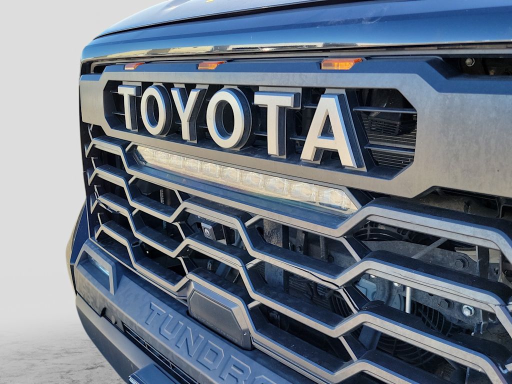 Thumbnail: 2023 Toyota Tundra - 17