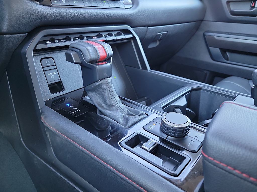 Thumbnail: 2023 Toyota Tundra - 19