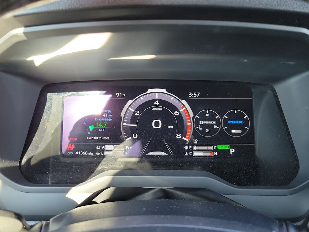 Thumbnail: 2023 Toyota Tundra - 16