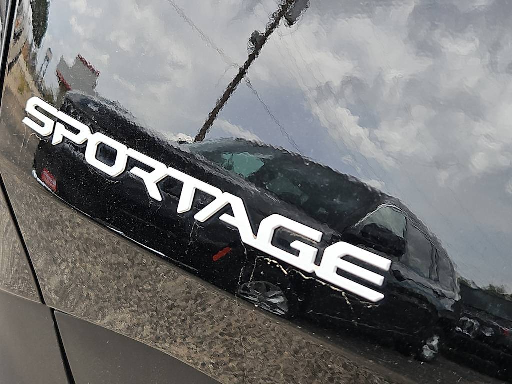 Thumbnail: 2026 Kia Sportage - 6