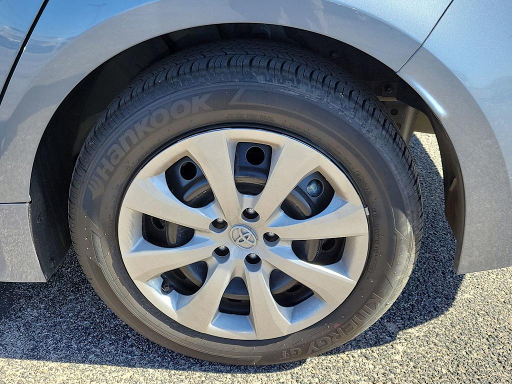 Thumbnail: 2025 Toyota Corolla - 8