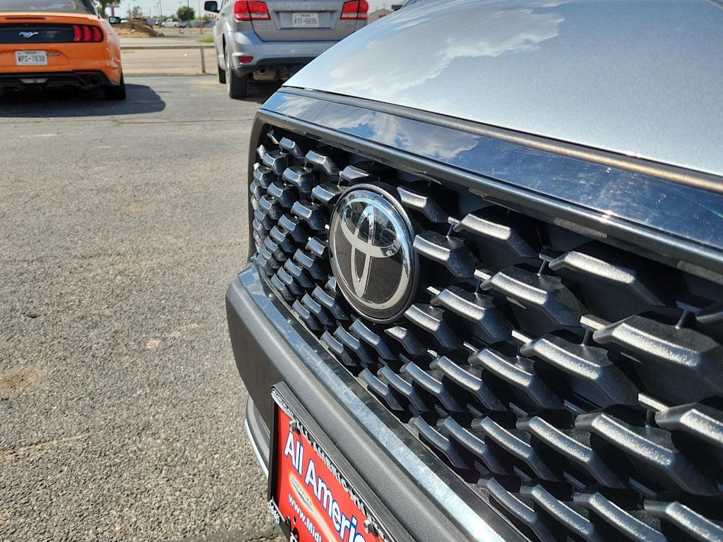 Thumbnail: 2024 Toyota Corolla Cross - 17