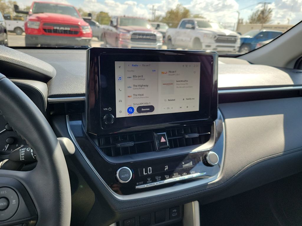 Thumbnail: 2024 Toyota Corolla Cross - 21