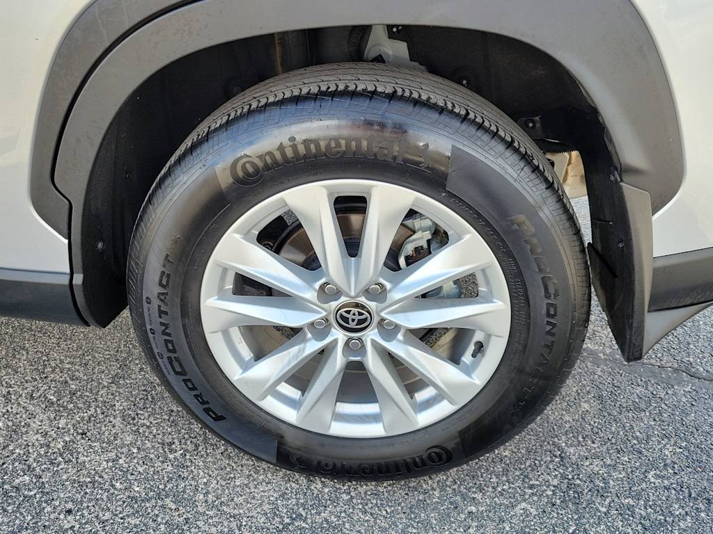 Thumbnail: 2024 Toyota Corolla Cross - 8