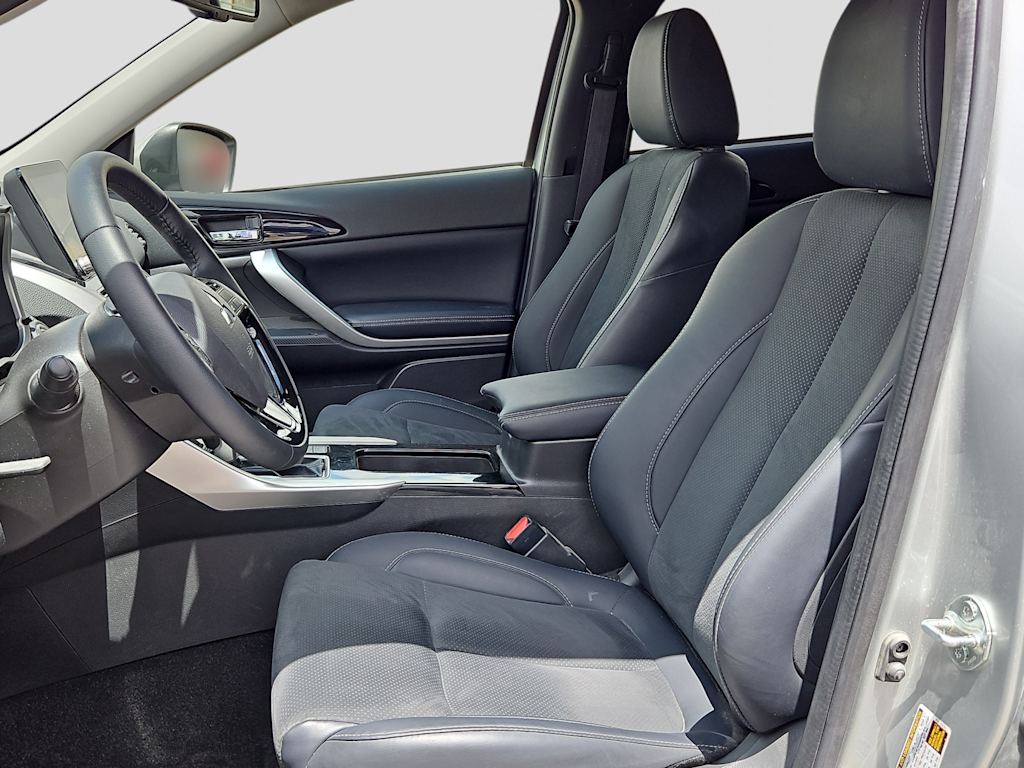 Thumbnail: 2026 Mitsubishi Eclipse Cross - 10
