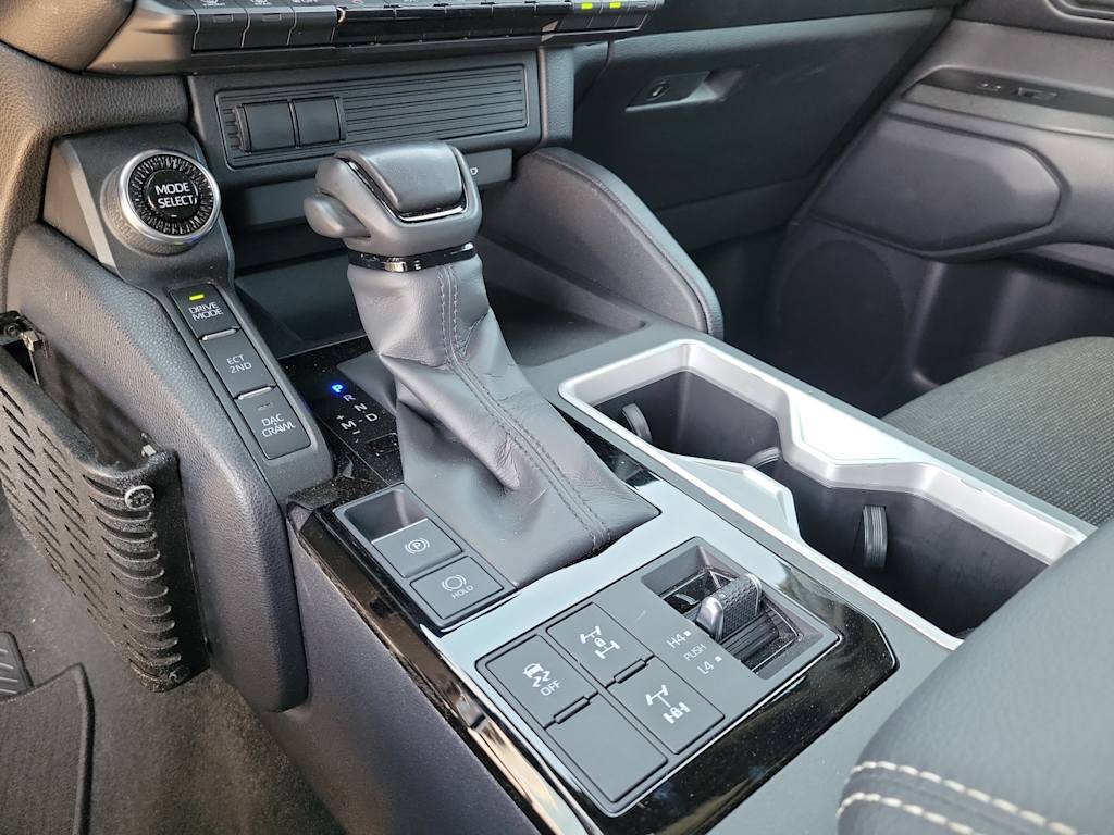 Thumbnail: 2024 Toyota Land Cruiser - 15