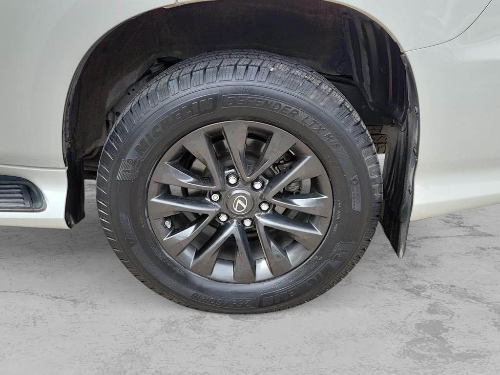 Thumbnail: 2020 Lexus GX - 4