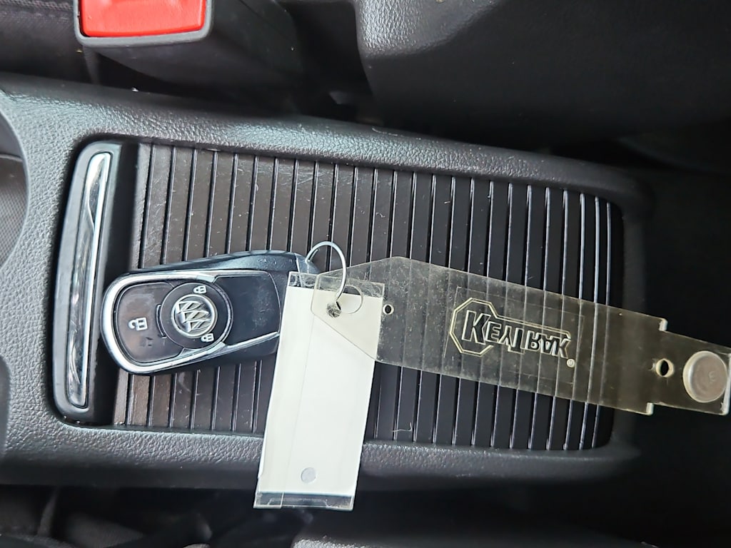 Thumbnail: 2019 Buick Encore - 25