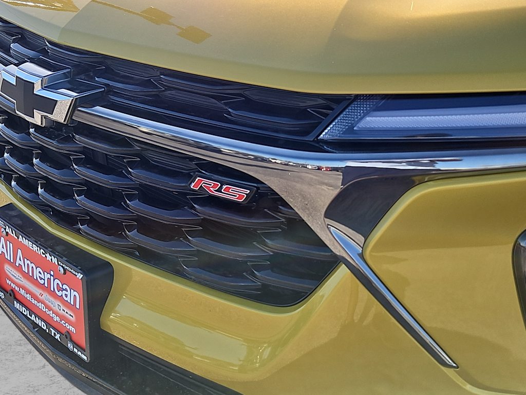 Thumbnail: 2025 Chevrolet Trax - 23