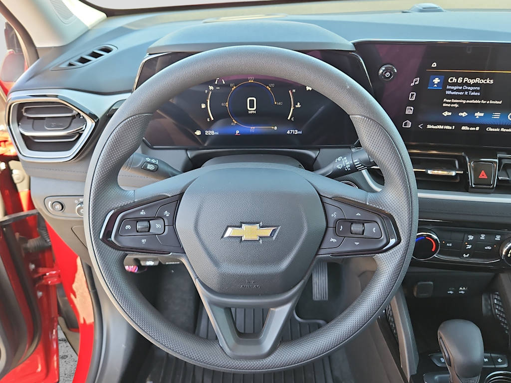 Thumbnail: 2026 Chevrolet TrailBlazer - 9