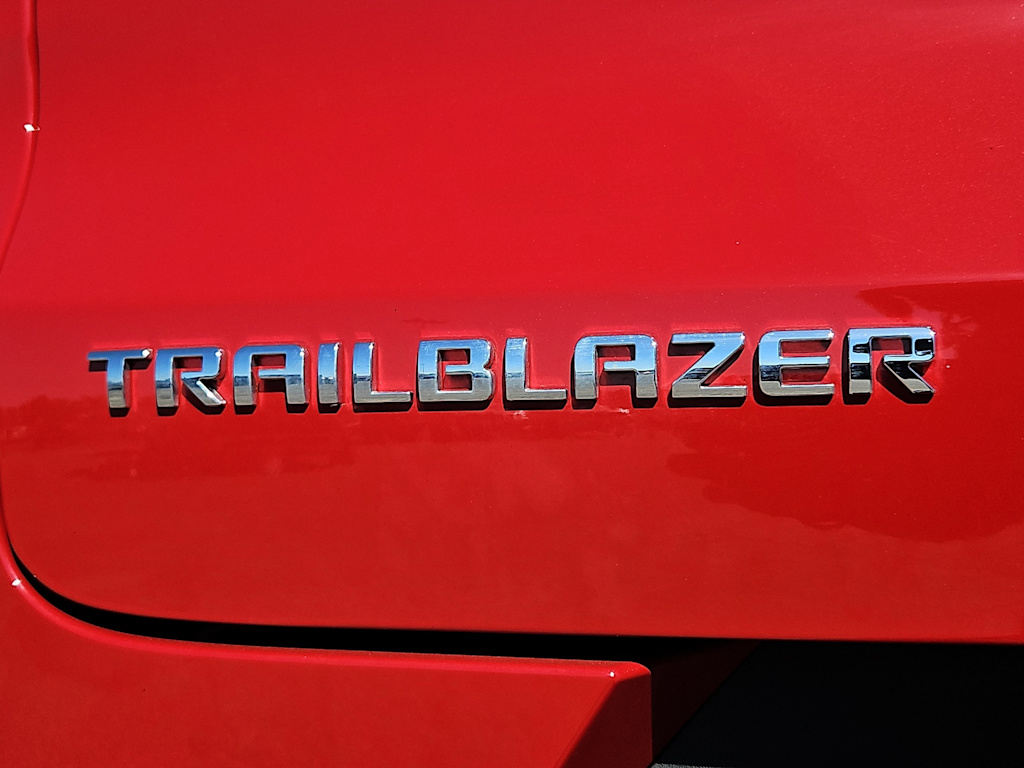 Thumbnail: 2026 Chevrolet TrailBlazer - 3