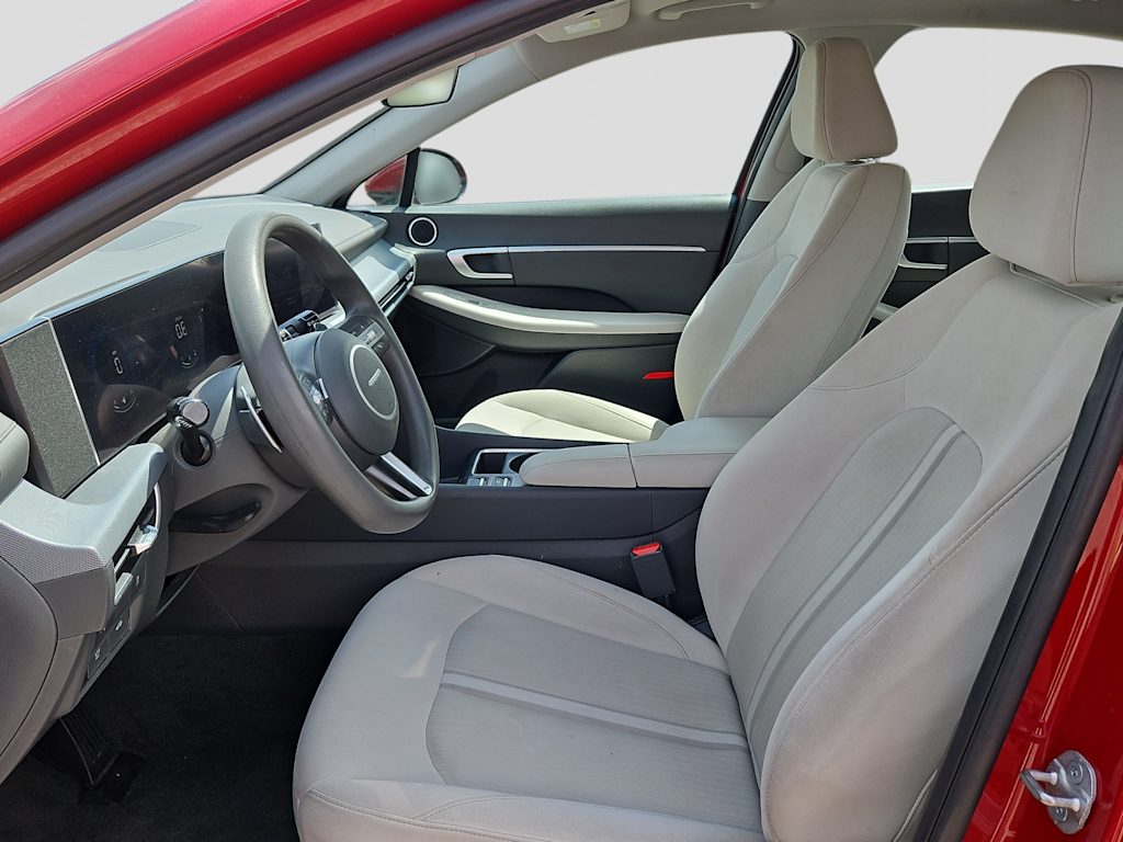 Thumbnail: 2024 Hyundai Sonata - 8