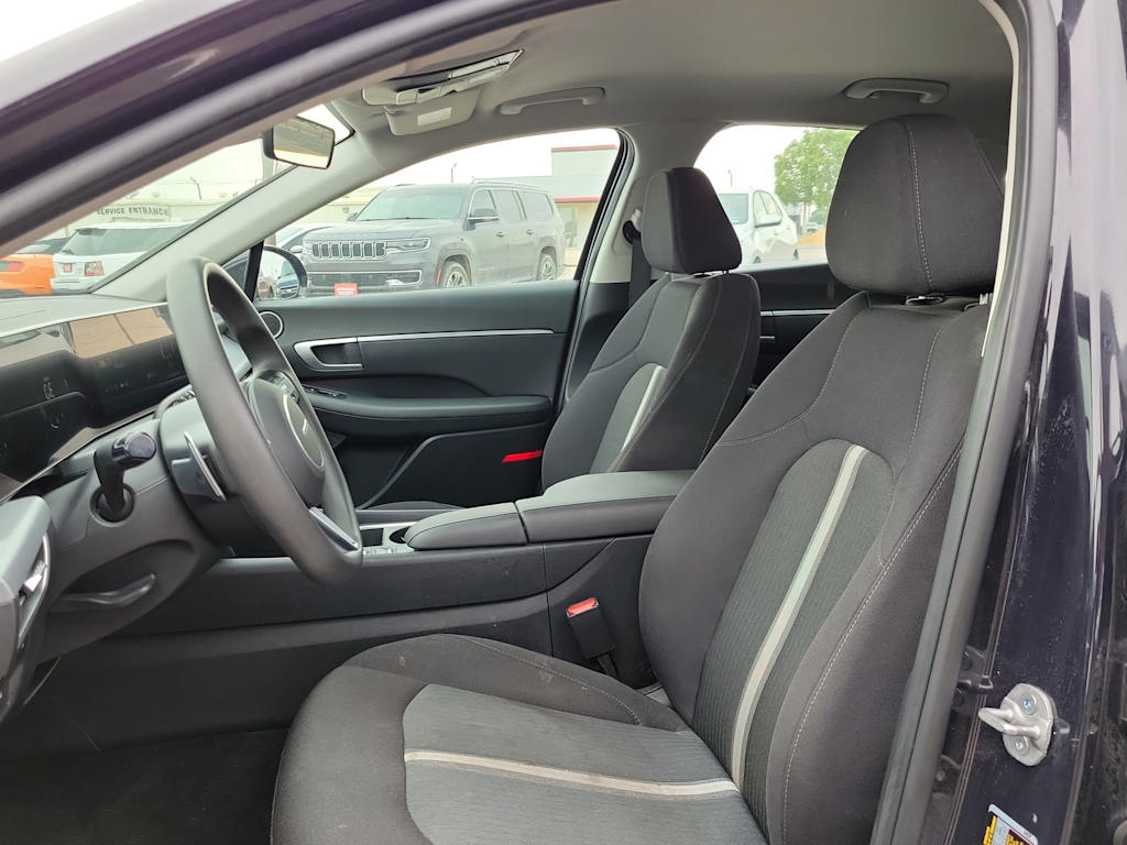 Thumbnail: 2025 Hyundai Sonata - 9