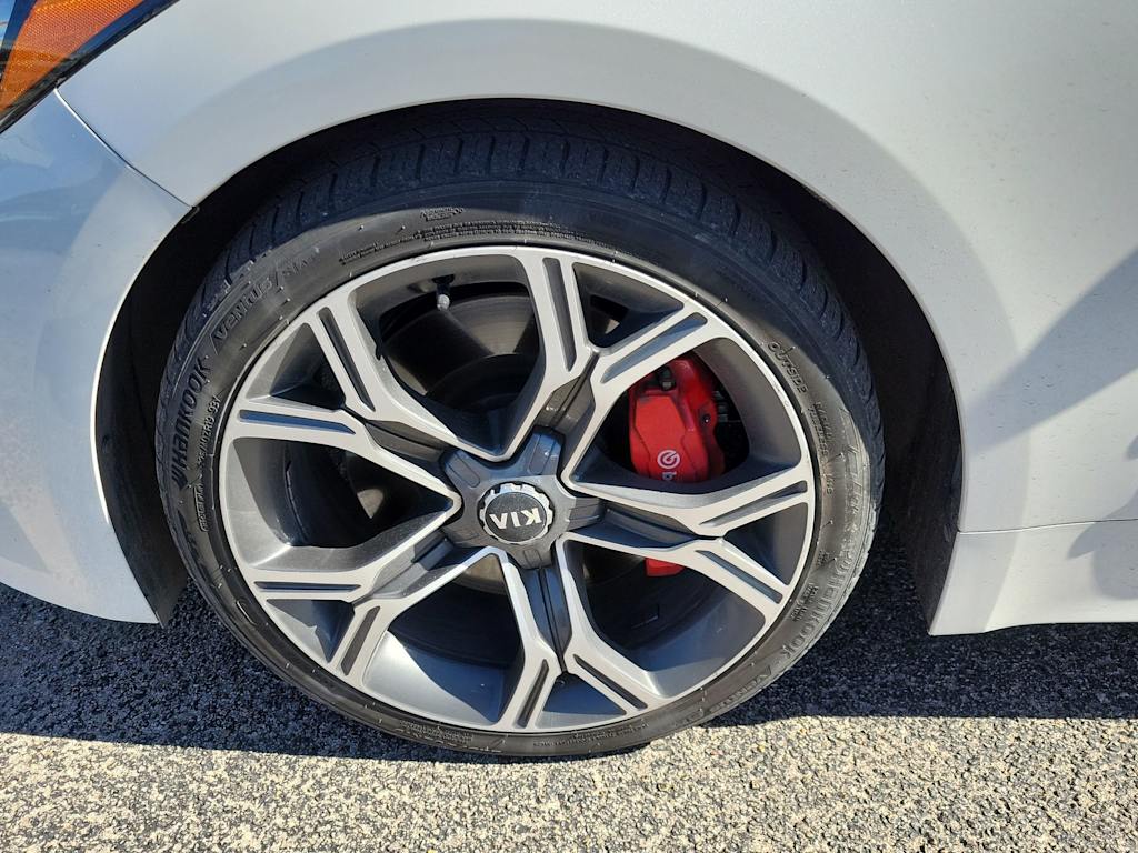 Thumbnail: 2020 Kia Stinger - 8