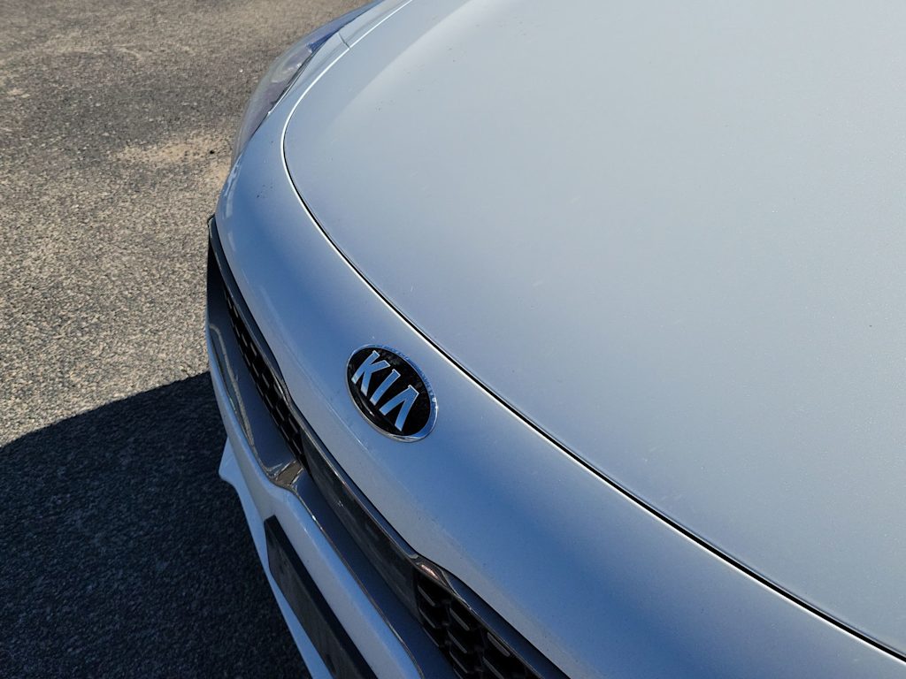 Thumbnail: 2020 Kia Stinger - 17
