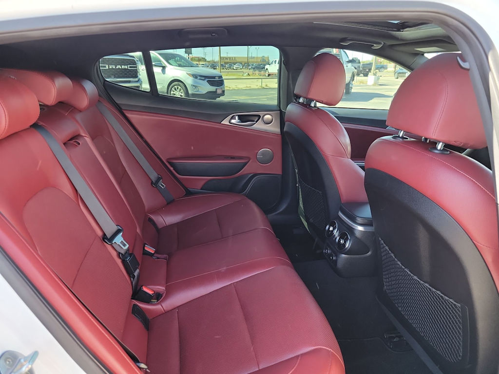 Thumbnail: 2020 Kia Stinger - 18