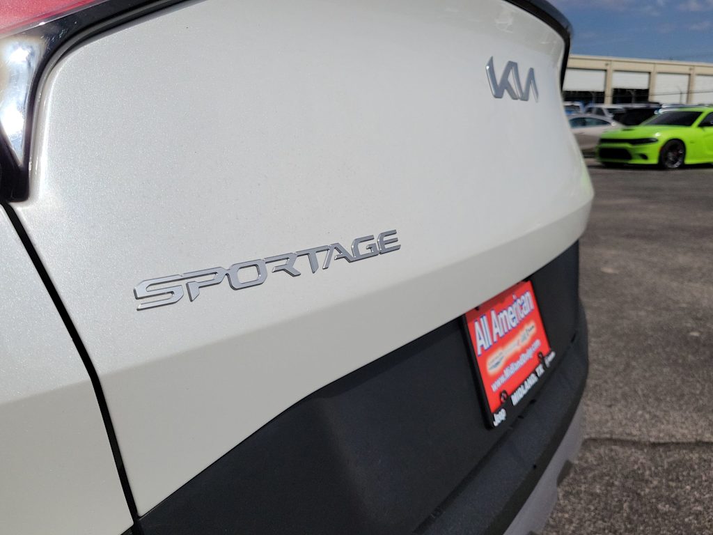 Thumbnail: 2025 Kia Sportage - 7