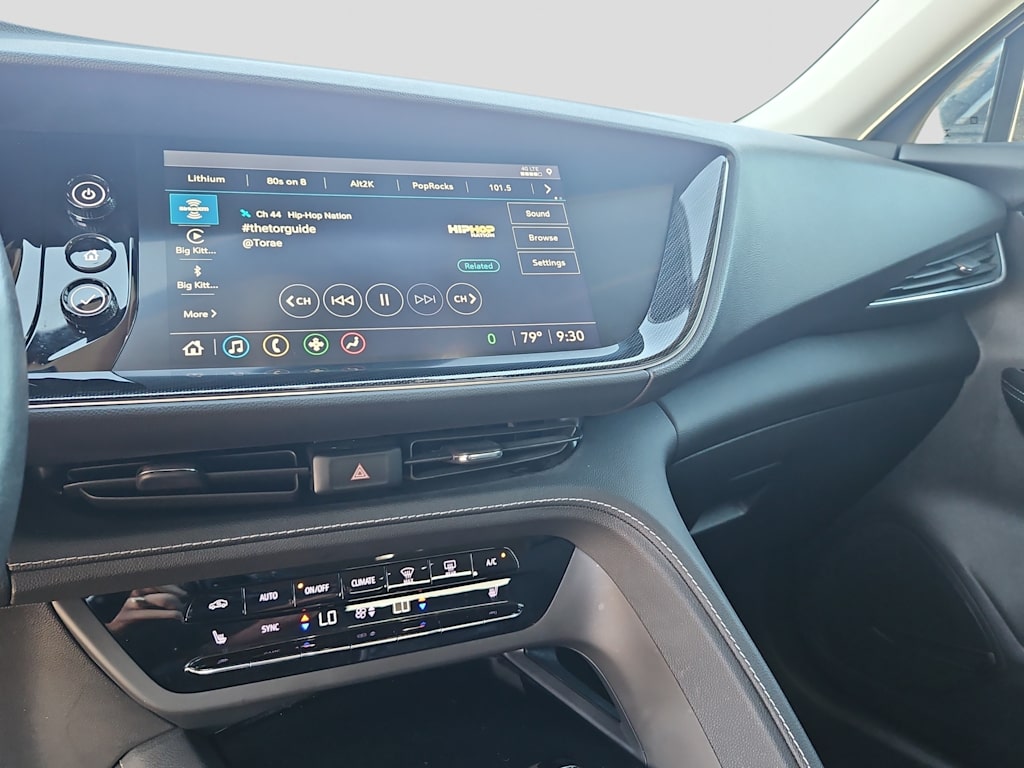 Thumbnail: 2021 Buick Envision - 25