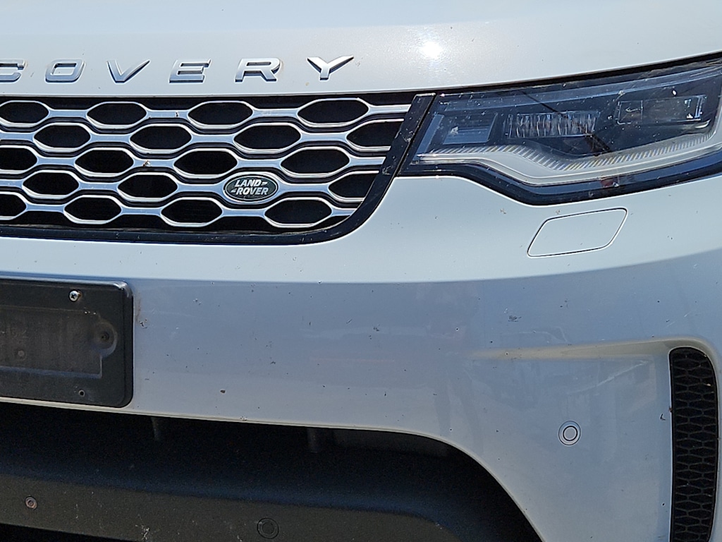 Thumbnail: 2023 Land Rover Discovery - 23