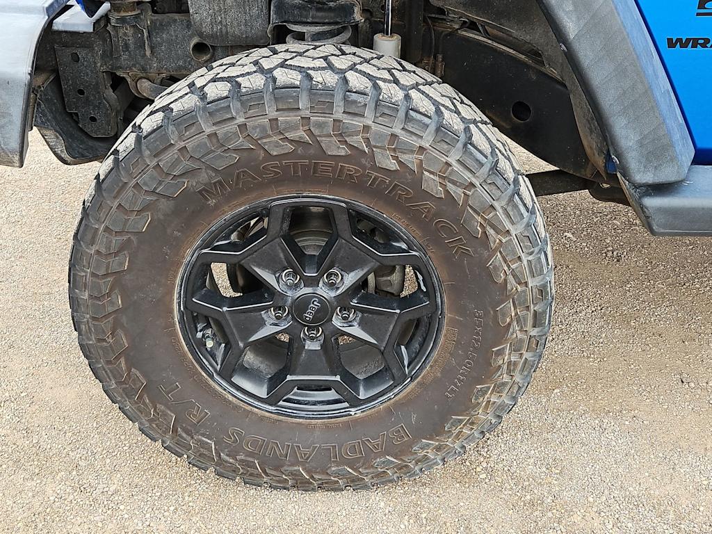 Thumbnail: 2015 Jeep Wrangler - 8