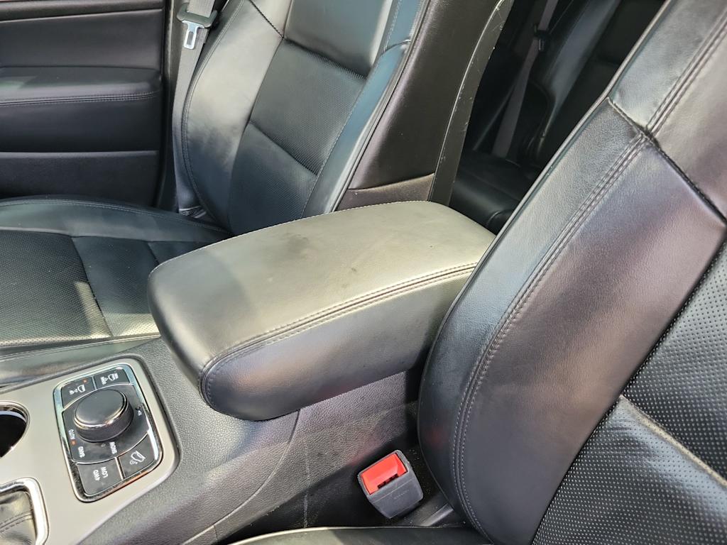 Thumbnail: 2021 Jeep Grand Cherokee - 29