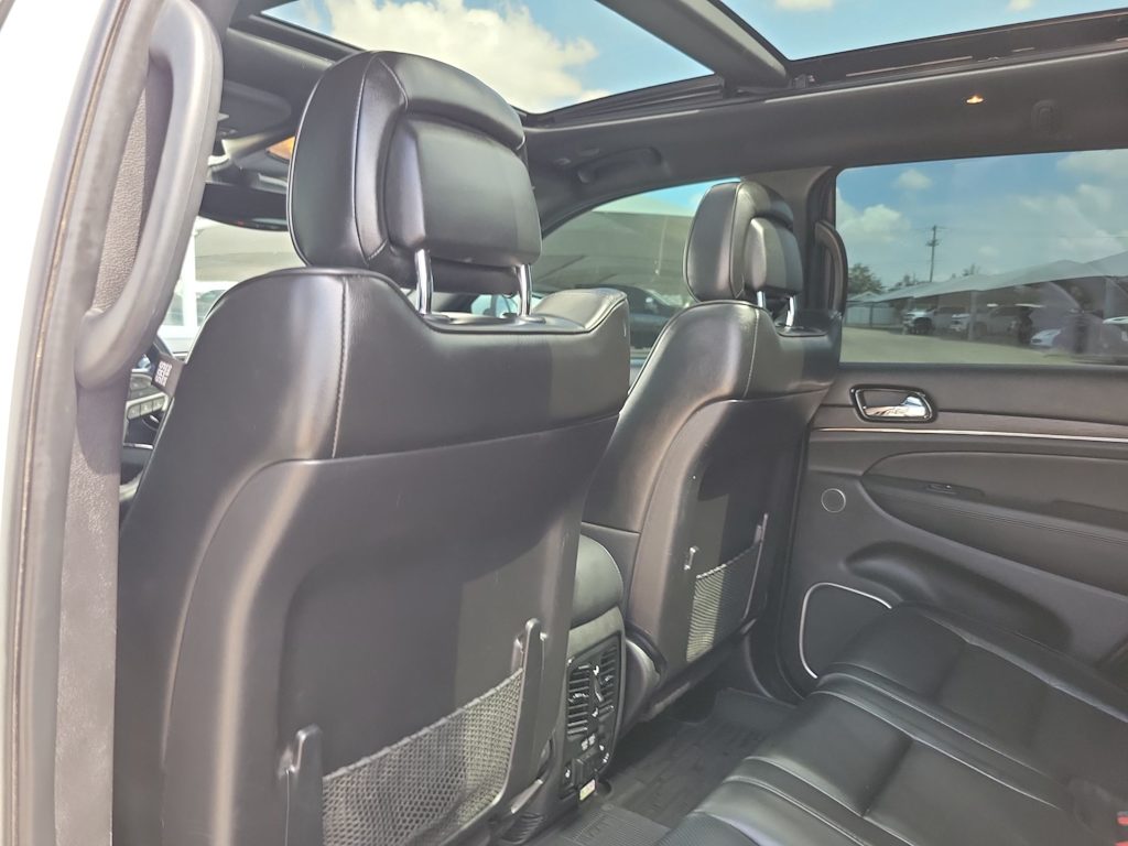 Thumbnail: 2021 Jeep Grand Cherokee - 13