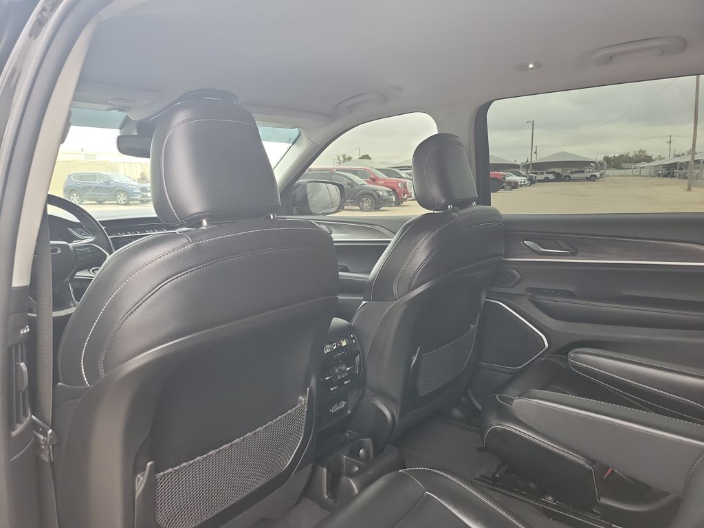 Thumbnail: 2021 Jeep Grand Cherokee L - 13