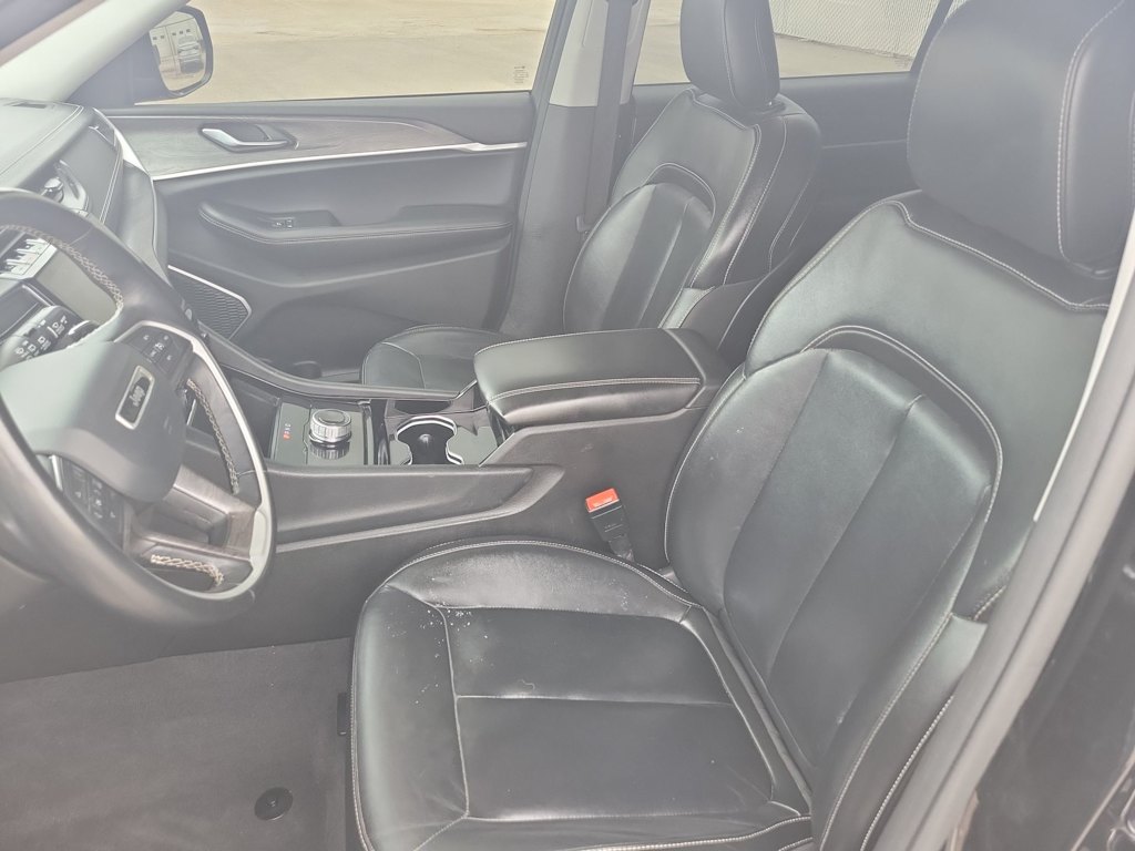 Thumbnail: 2021 Jeep Grand Cherokee L - 11