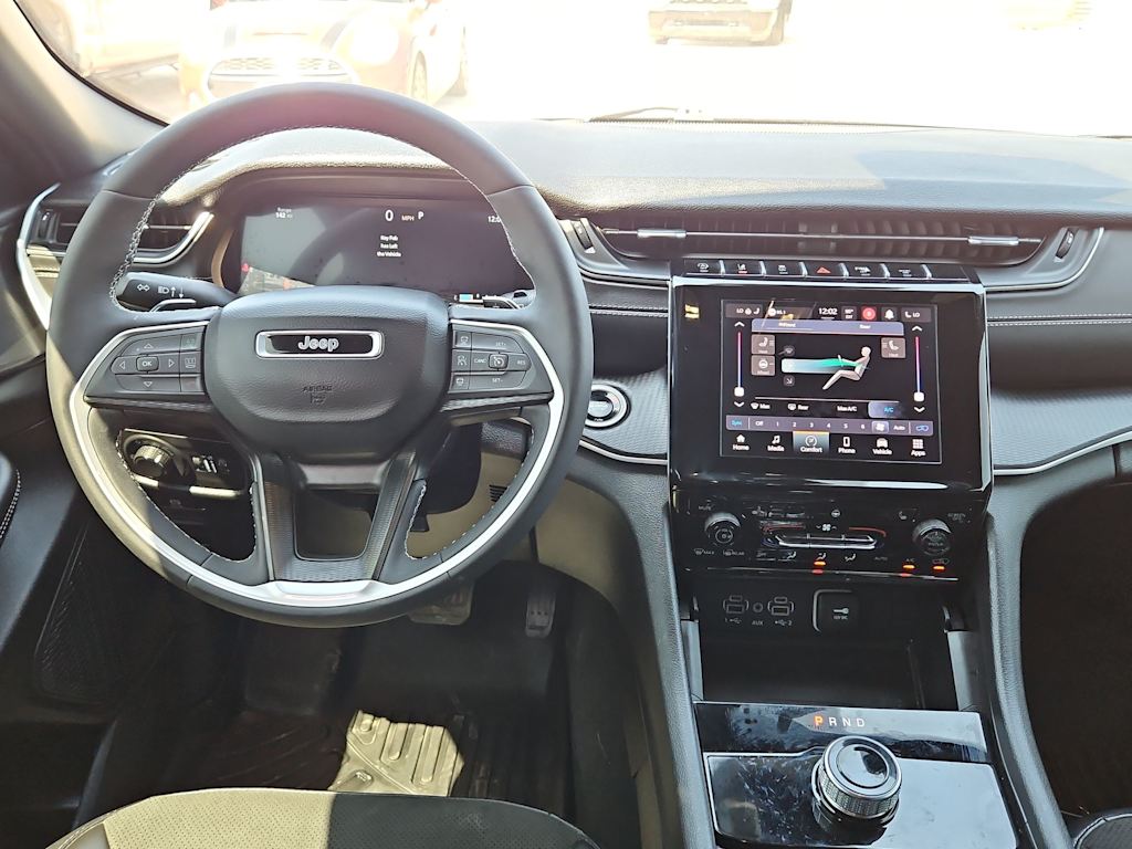 Thumbnail: 2025 Jeep Grand Cherokee L - 10