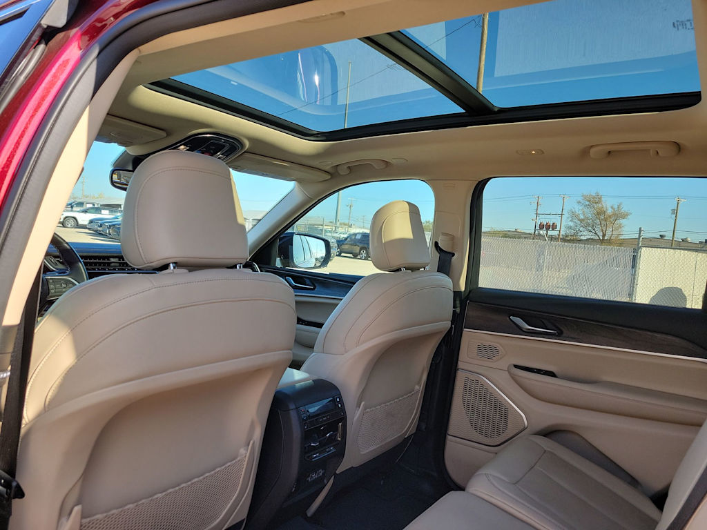 Thumbnail: 2022 Jeep Grand Cherokee L - 13