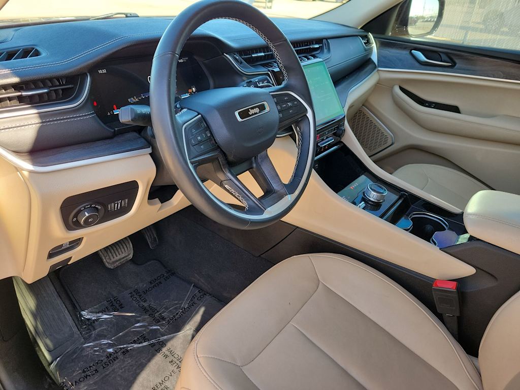 Thumbnail: 2022 Jeep Grand Cherokee L - 2