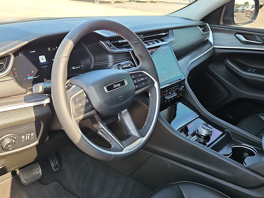 Thumbnail: 2024 Jeep Grand Cherokee L - 2