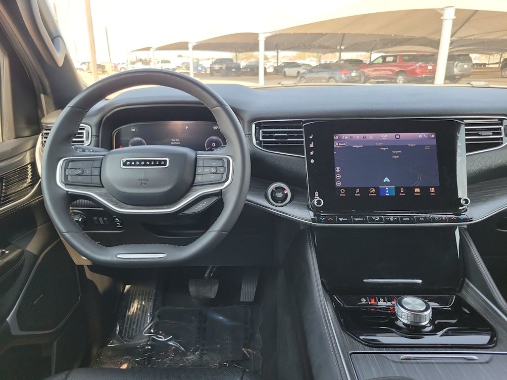 Thumbnail: 2023 Jeep Wagoneer - 11