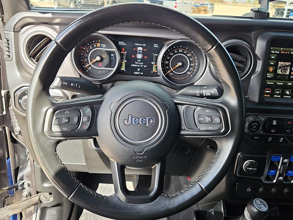 Thumbnail: 2021 Jeep Gladiator - 13