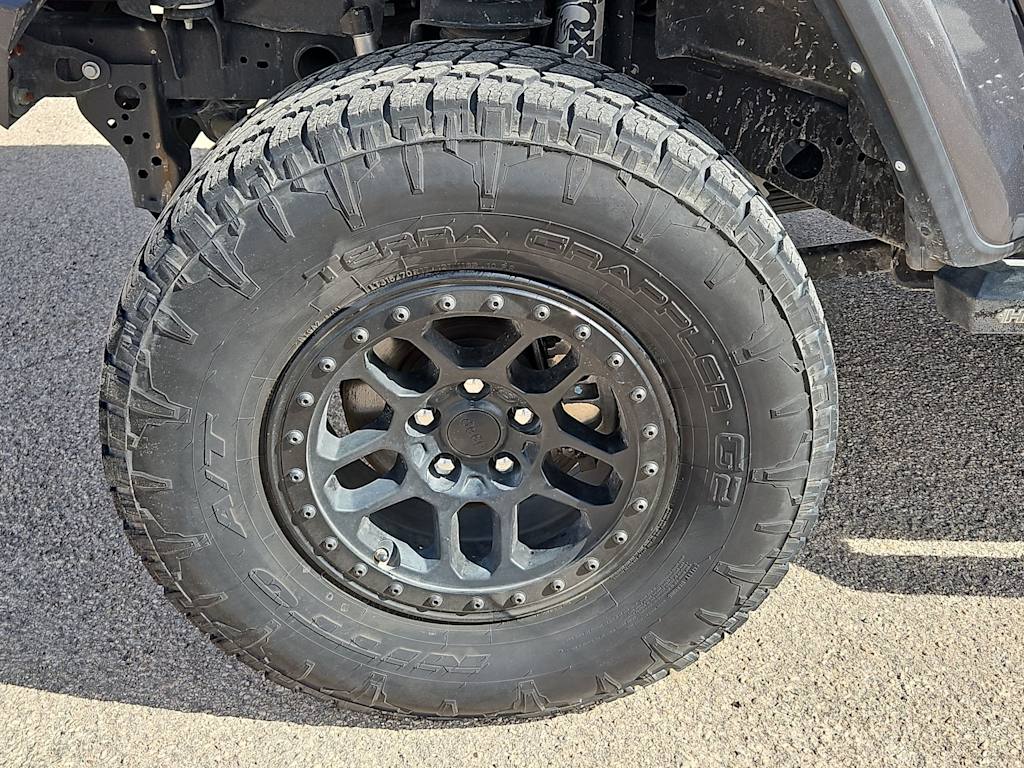 Thumbnail: 2021 Jeep Gladiator - 7