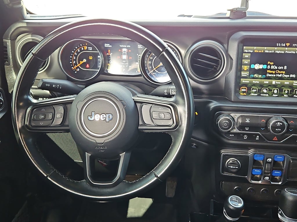 Thumbnail: 2021 Jeep Gladiator - 9
